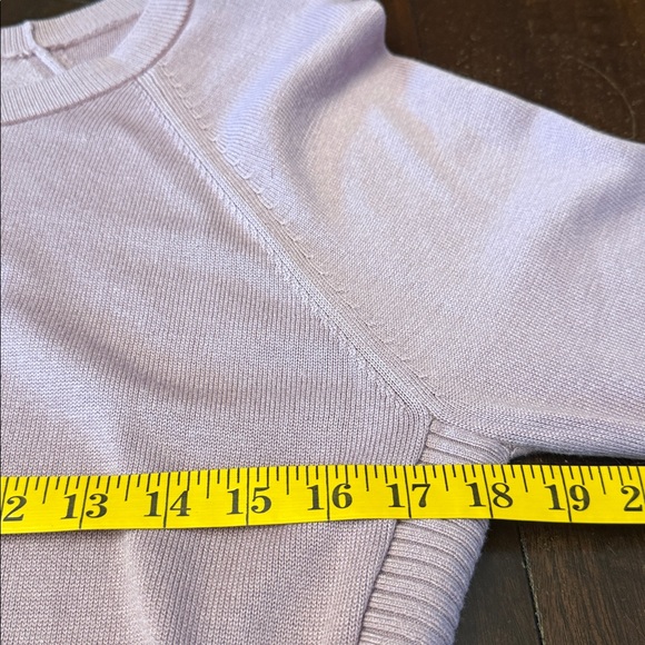 Lululemon lavender sweater with design on sides.  Sole owner Excellent condition - Picture 7 of 9